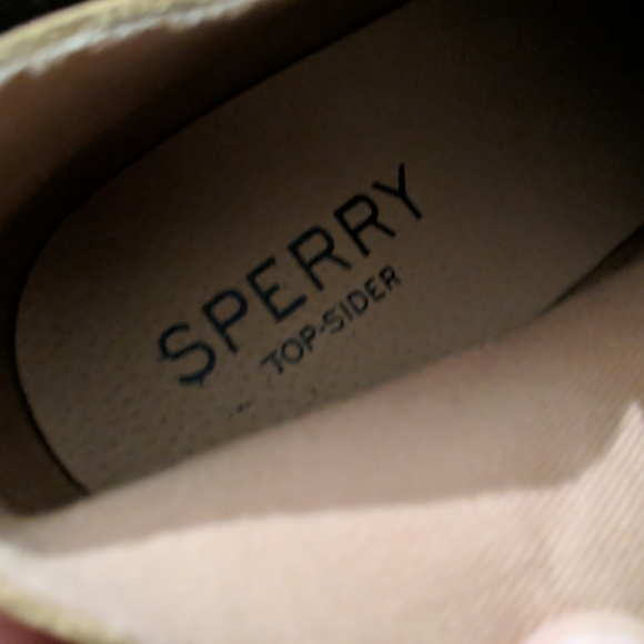 Sperry - Picture 6 of 9